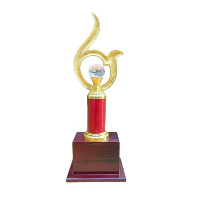 Star Trophy Red/Premium Metal Crystal Trophy With Wooden Base/Corporate Trophy